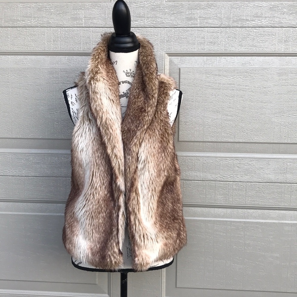 Forever 21 Rustic Vest Medium